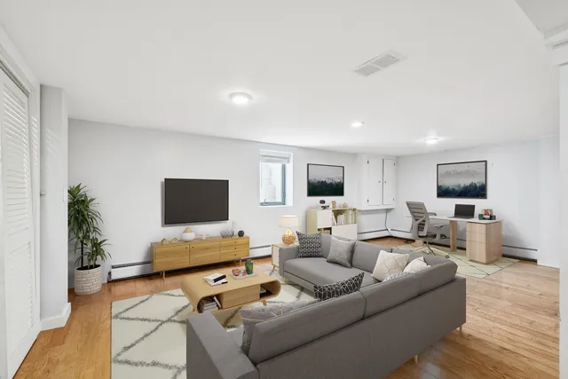 $2,195,000 | 33 East Wheelock Street, Hanover, NH 03755