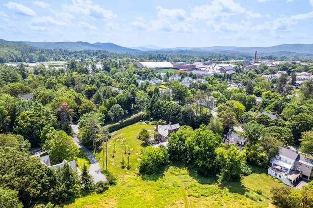 $2,195,000 | 33 East Wheelock Street, Hanover, NH 03755
