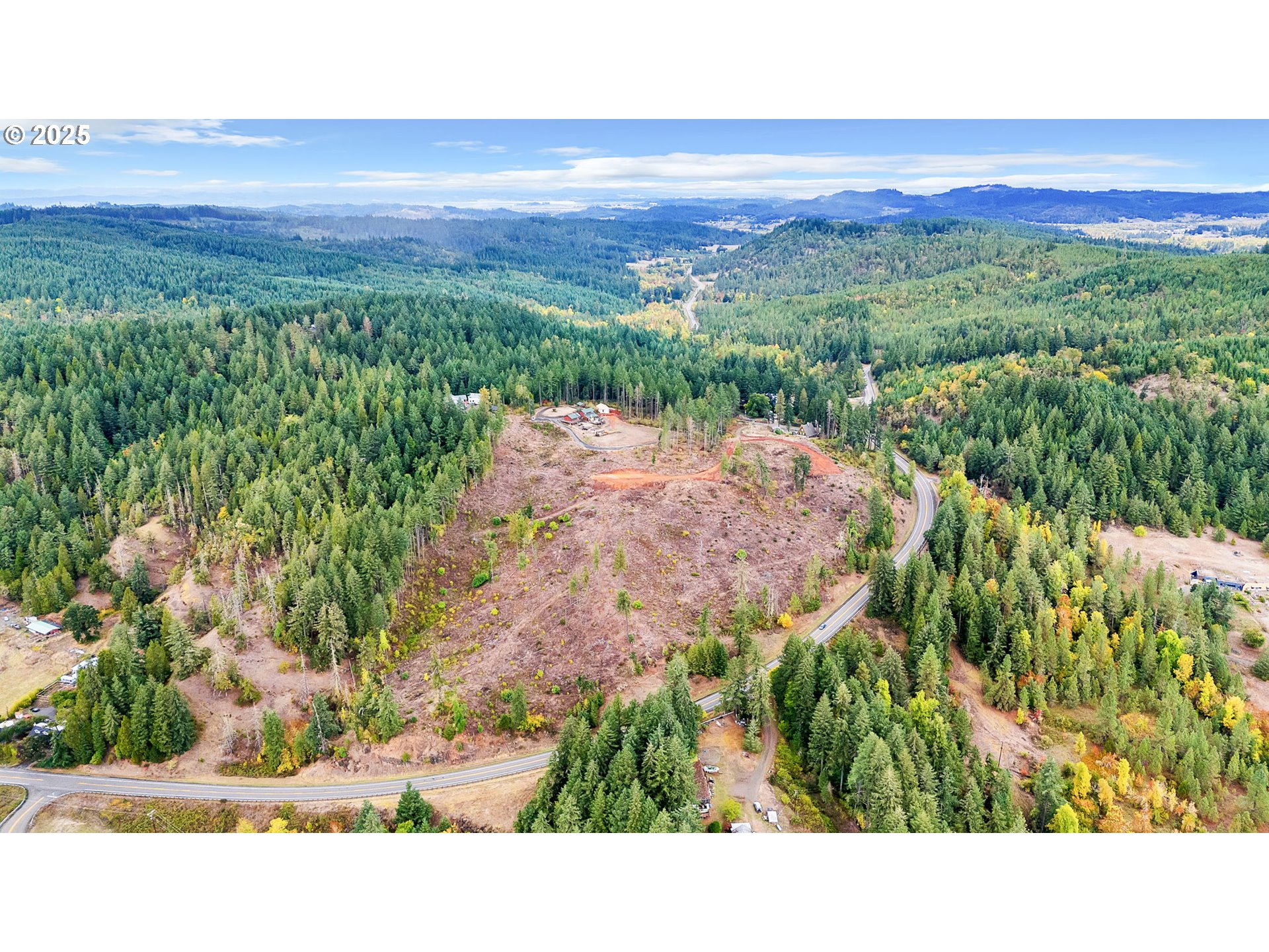 0 Sutherlin Lane, Unit 1100 Eugene, OR 97405 - Photo 9 of 42 a black and white photo of a field