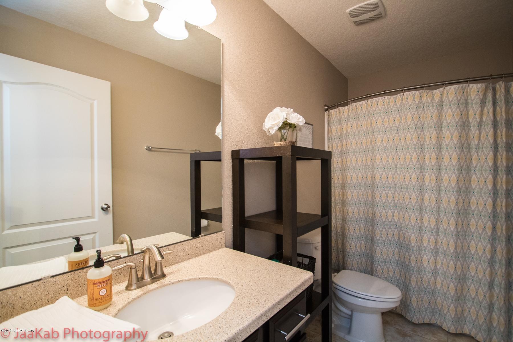 11177 Lothmore Road Jacksonville, FL 32221 - Photo 38 of 47 Second Bathroom