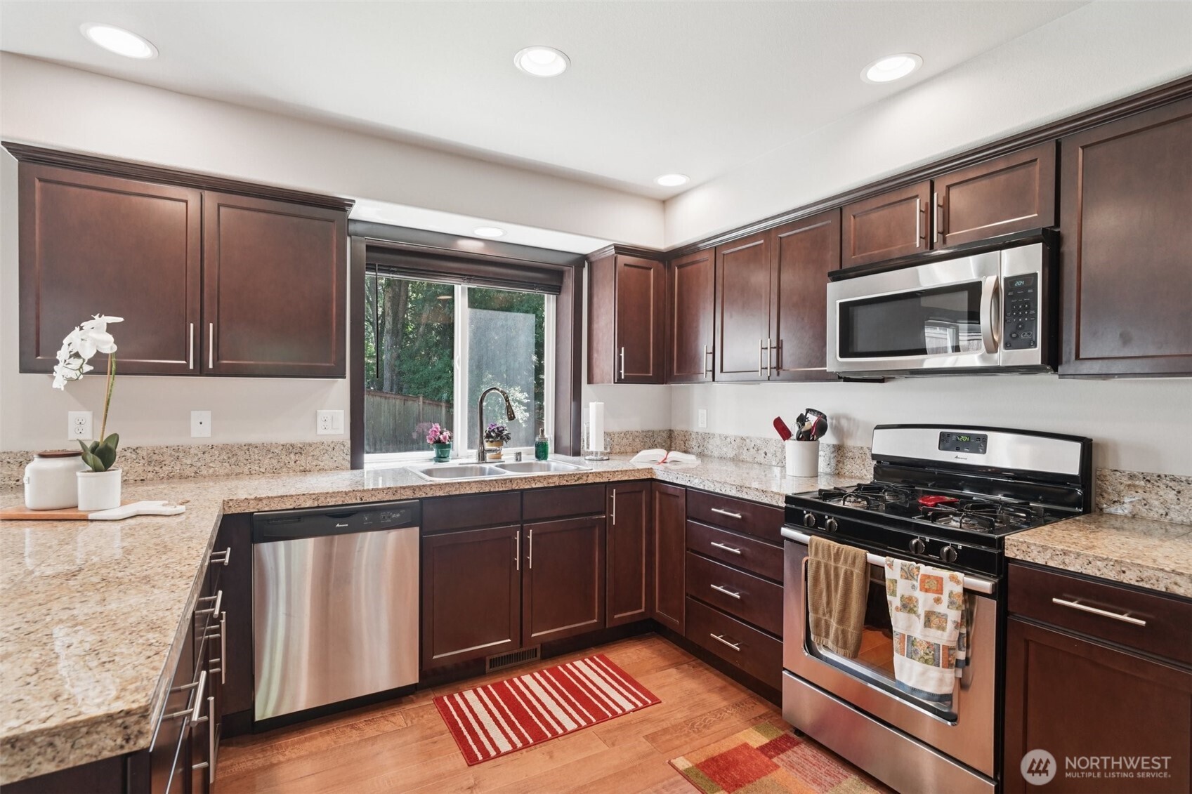 1660 Sapphire Trail Bellingham, WA 98226 - Photo 13 of 38 Gallery Image 13
