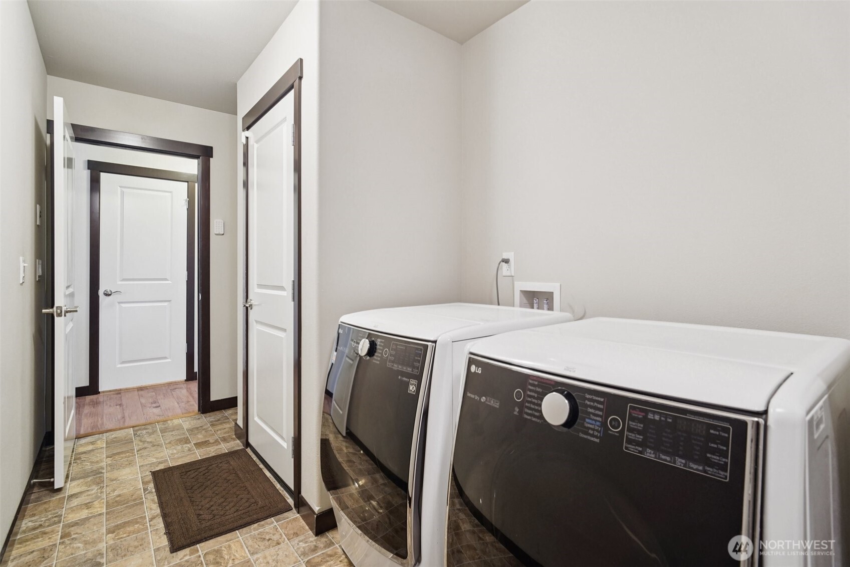 1660 Sapphire Trail Bellingham, WA 98226 - Photo 28 of 38 Gallery Image 28