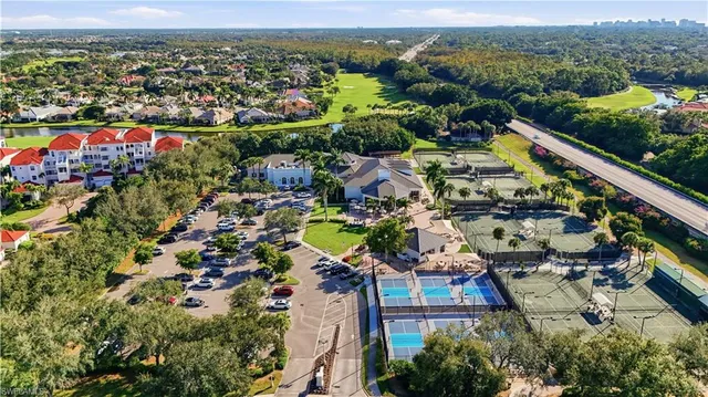 $999,950 | 1600 Clermont Drive, Unit J302, Naples, FL 34109