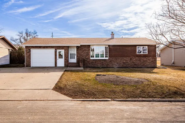 $229,000 | 305 Webster Street, Lisbon, ND 58054