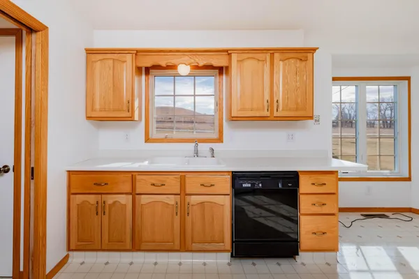 $229,000 | 305 Webster Street, Lisbon, ND 58054