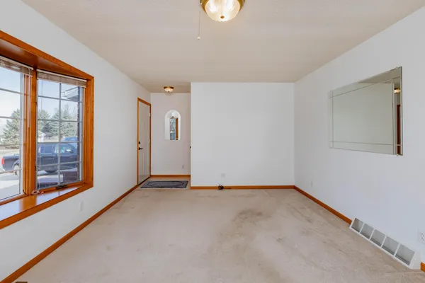 $229,000 | 305 Webster Street, Lisbon, ND 58054