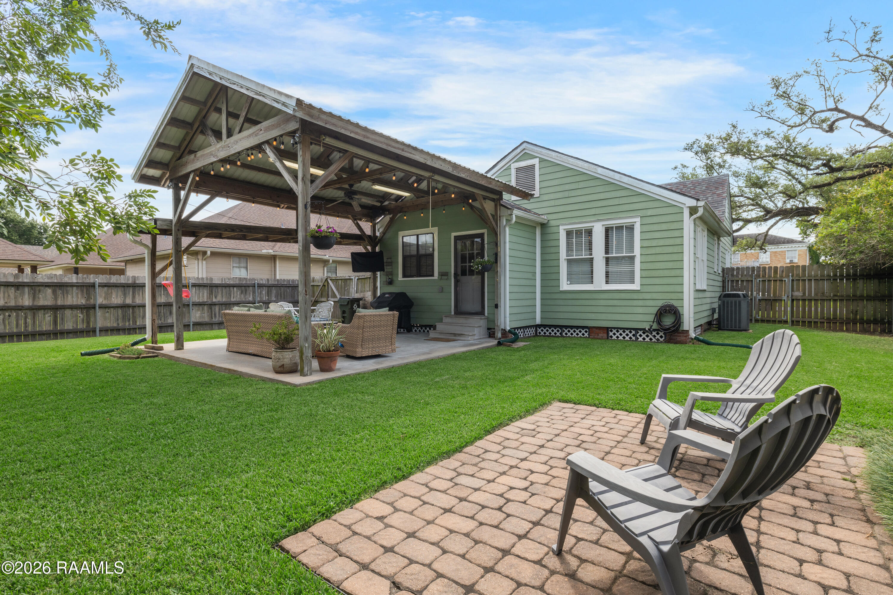 119 Indest Street New Iberia, LA 70563 - Photo 21 of 23 119 Indest-28
