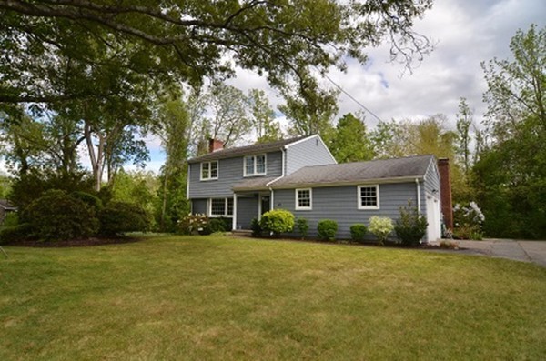 43 Dalton Road Chelmsford, MA 01824 - Photo 1 of 24 Gallery Image 1