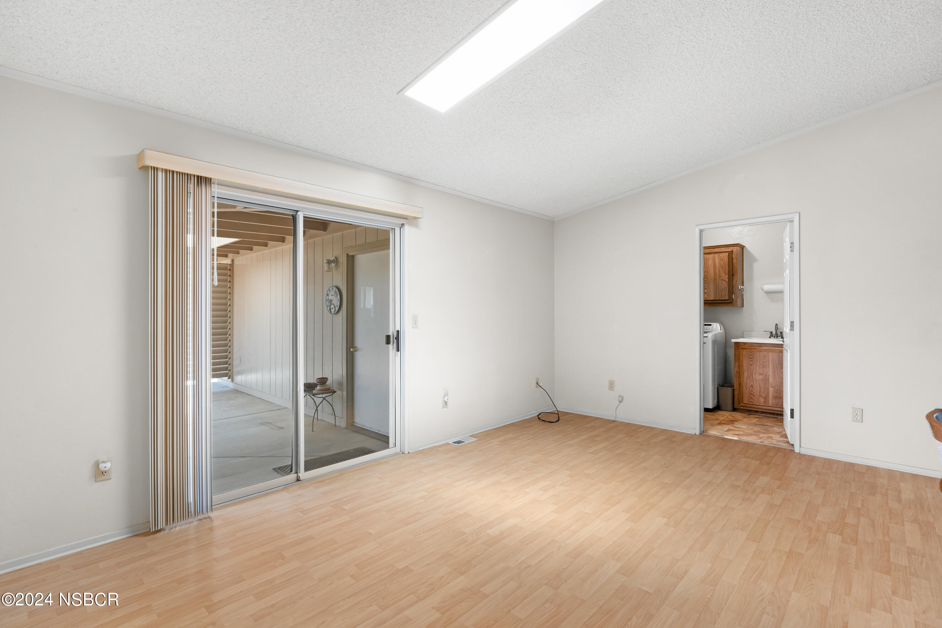 910 Vista Del Sol Santa Maria, CA 93458 - Photo 12 of 45 12_910 vista del rio-12