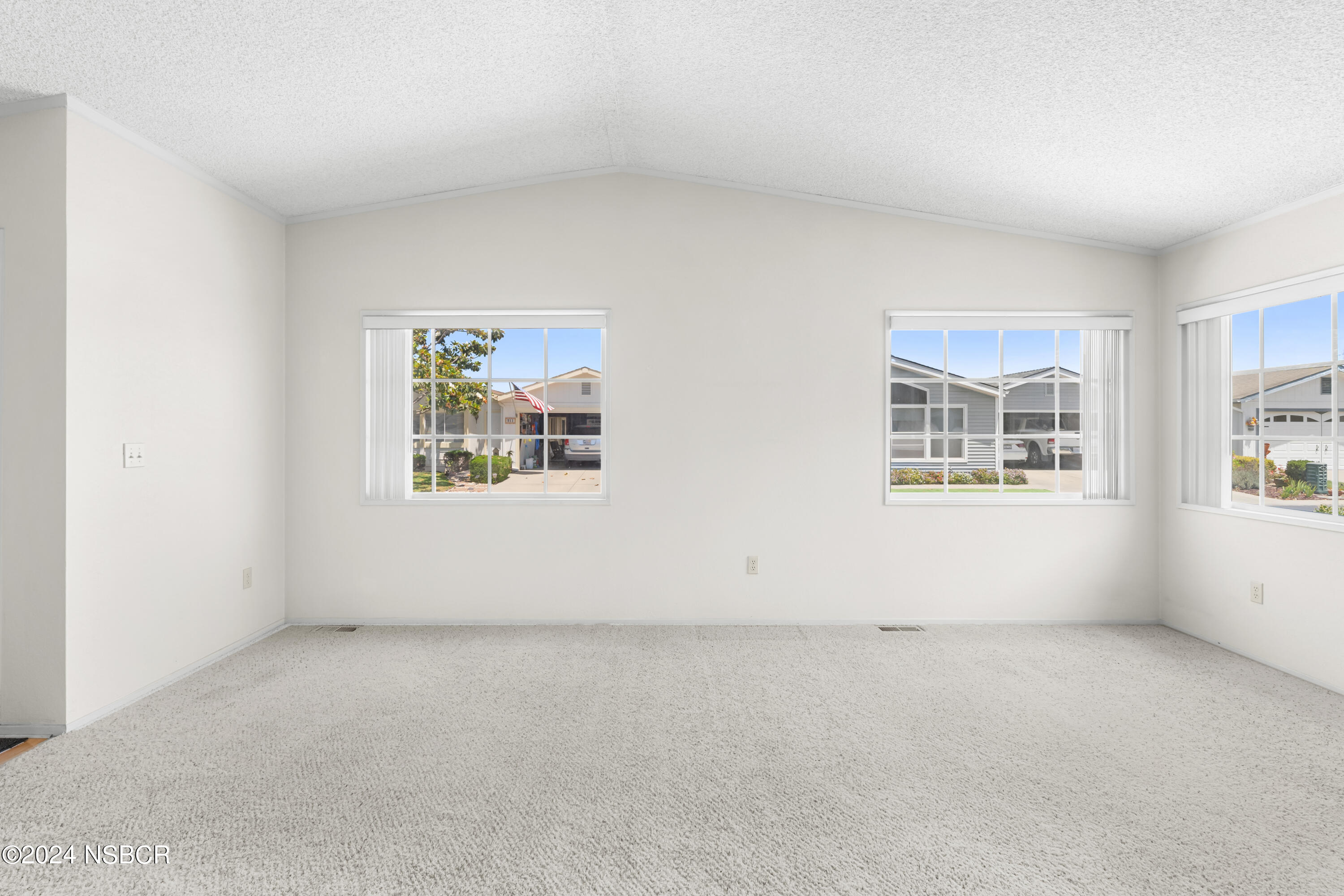 910 Vista Del Sol Santa Maria, CA 93458 - Photo 5 of 45 5_910 vista del rio-5