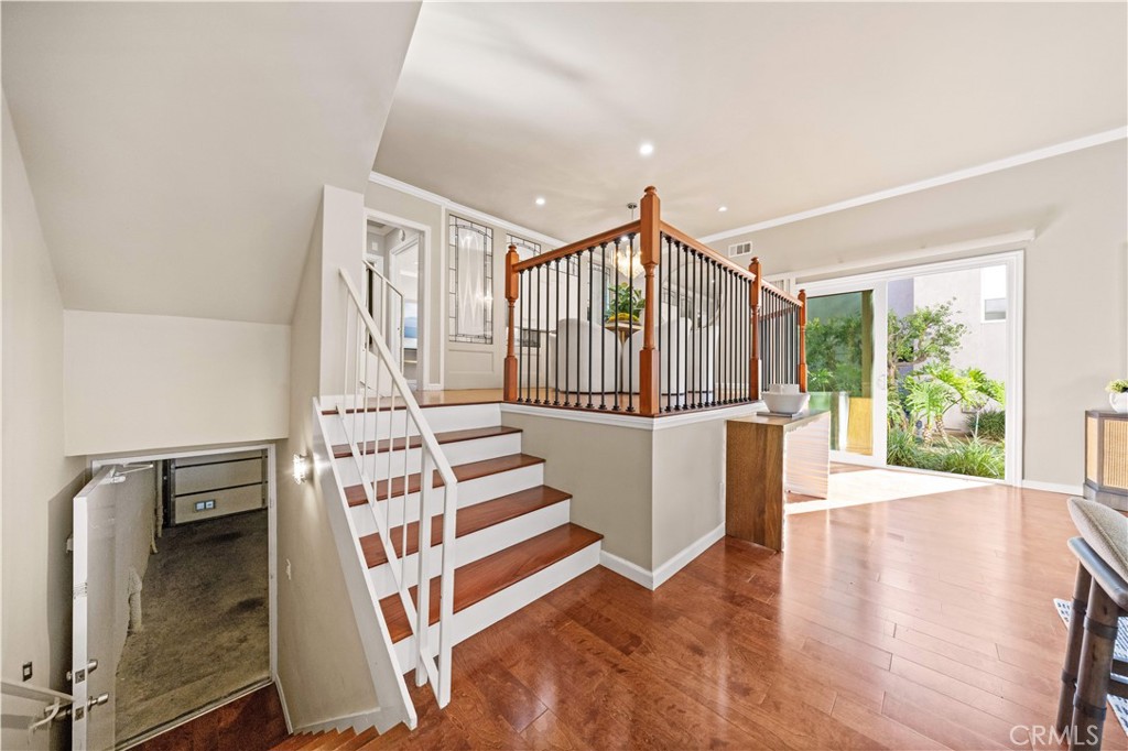 573 Fairview Avenue Arcadia, CA 91007 - Photo 13 of 55 Stairs to Garage