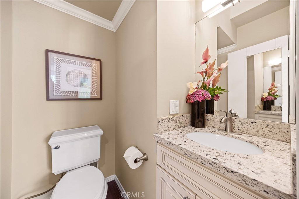 573 Fairview Avenue Arcadia, CA 91007 - Photo 16 of 55 Powder Room on main floor