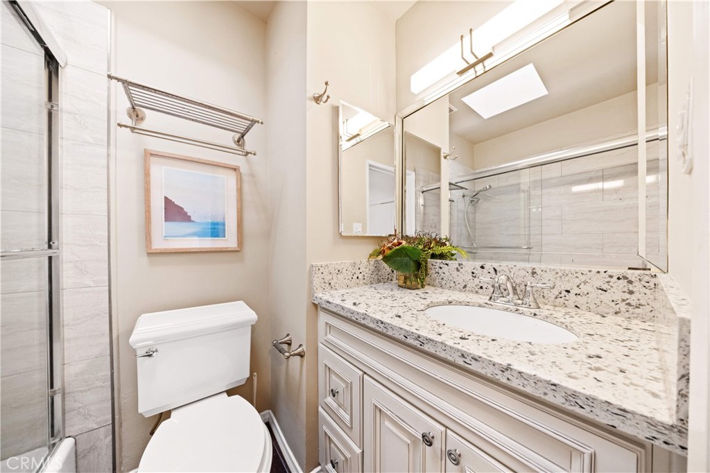 573 Fairview Avenue Arcadia, CA 91007 - Photo 32 of 55 Bathroom with Shower in Tub on the Second floor