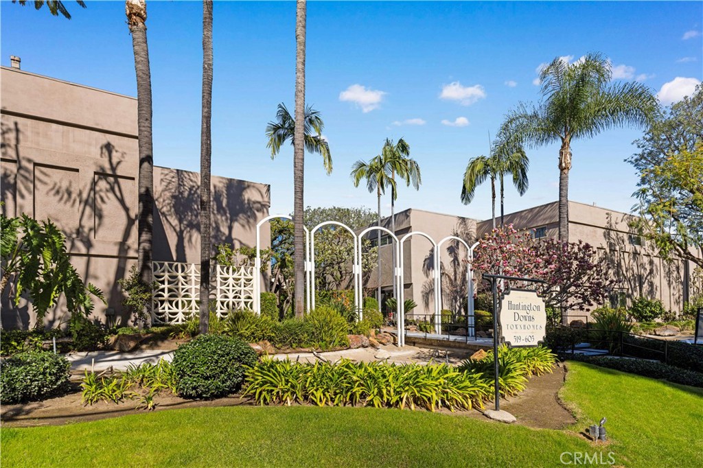 573 Fairview Avenue Arcadia, CA 91007 - Photo 50 of 55 Community Front