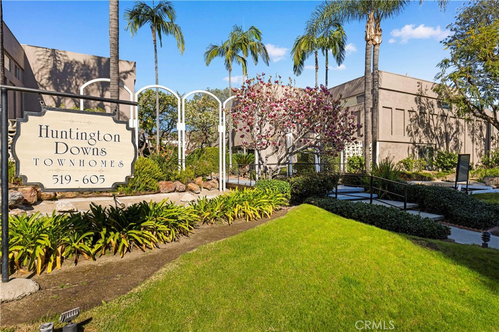 573 Fairview Avenue Arcadia, CA 91007 - Photo 51 of 55 Community Front