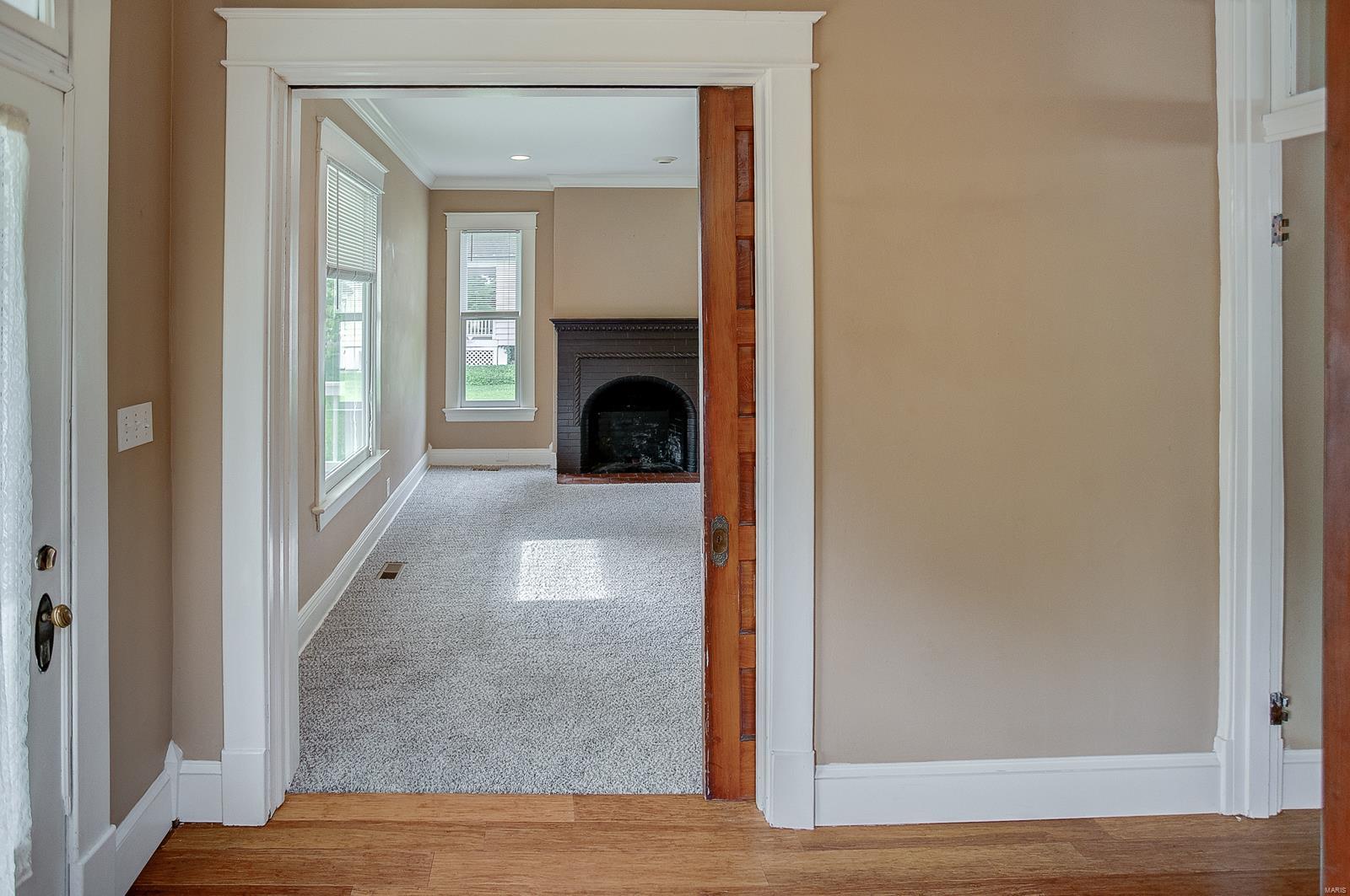 1103 Troy Road Edwardsville, IL 62025 - Photo 7 of 45 Gallery Image 7