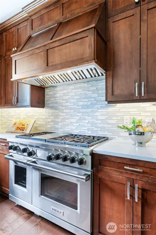 $5,396,000 | 9827 Northeast 20th Street, Bellevue, WA 98004