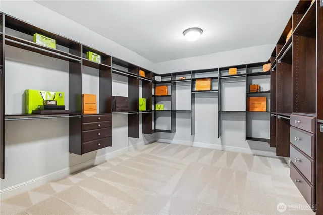 $5,396,000 | 9827 Northeast 20th Street, Bellevue, WA 98004