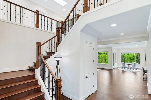 $5,396,000 | 9827 Northeast 20th Street, Bellevue, WA 98004