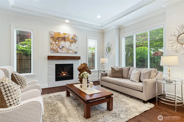 $5,396,000 | 9827 Northeast 20th Street, Bellevue, WA 98004