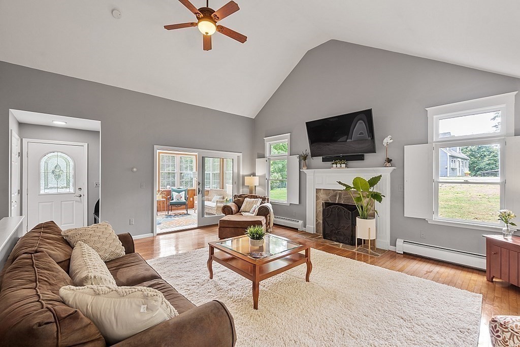 701 Flat Hill Road Lunenburg, MA 01462 - Photo 17 of 40 Gallery Image 17