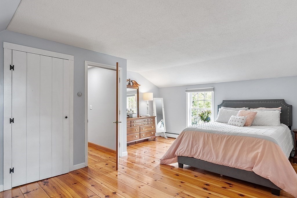 701 Flat Hill Road Lunenburg, MA 01462 - Photo 26 of 40 Gallery Image 26