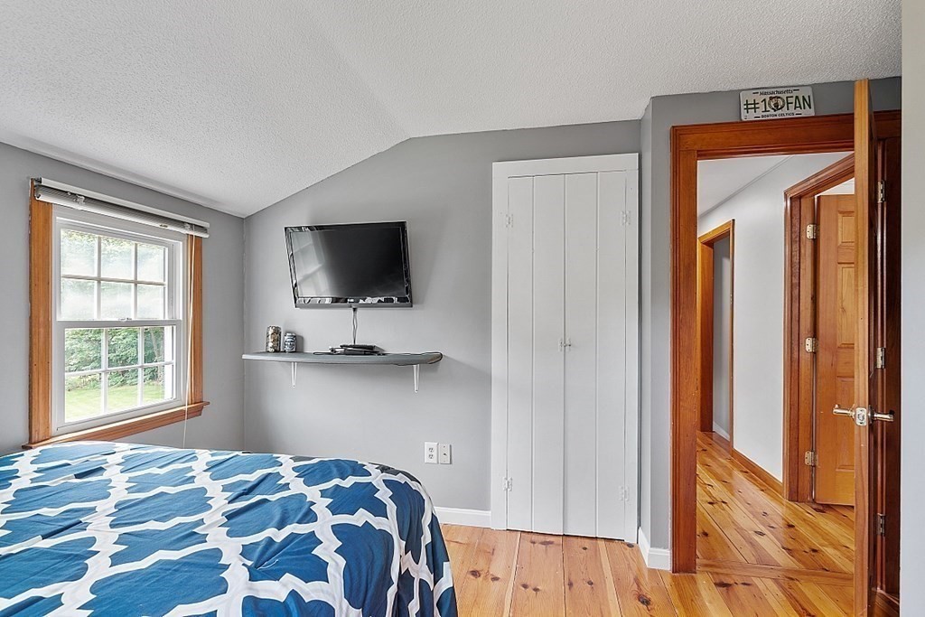 701 Flat Hill Road Lunenburg, MA 01462 - Photo 30 of 40 Gallery Image 30