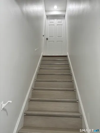 $2,700 | 23 Roosevelt Avenue, Unit 2, Stamford, CT 06902