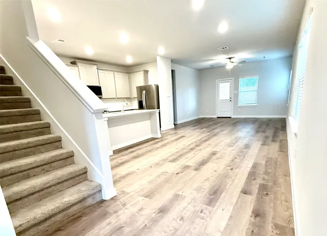 $2,300 | 32919 Silver Mdw Way, Brookshire, TX 77423