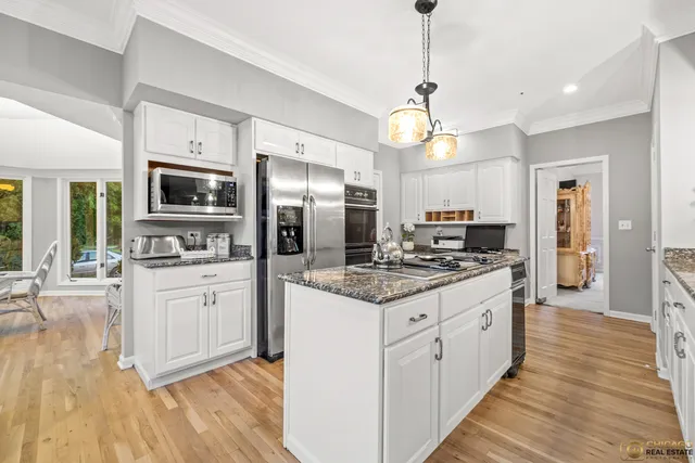 $975,000 | 5898 Partridge Lane, Long Grove, IL 60047