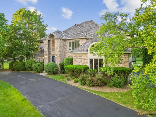 $975,000 | 5898 Partridge Lane, Long Grove, IL 60047