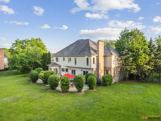 $975,000 | 5898 Partridge Lane, Long Grove, IL 60047