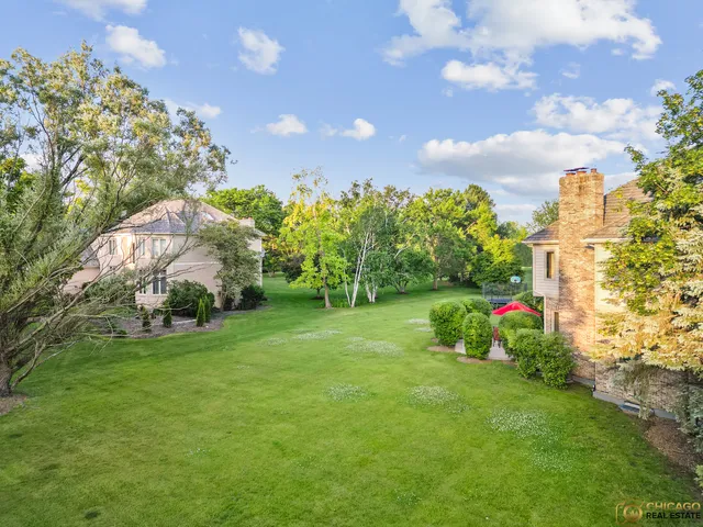 $975,000 | 5898 Partridge Lane, Long Grove, IL 60047