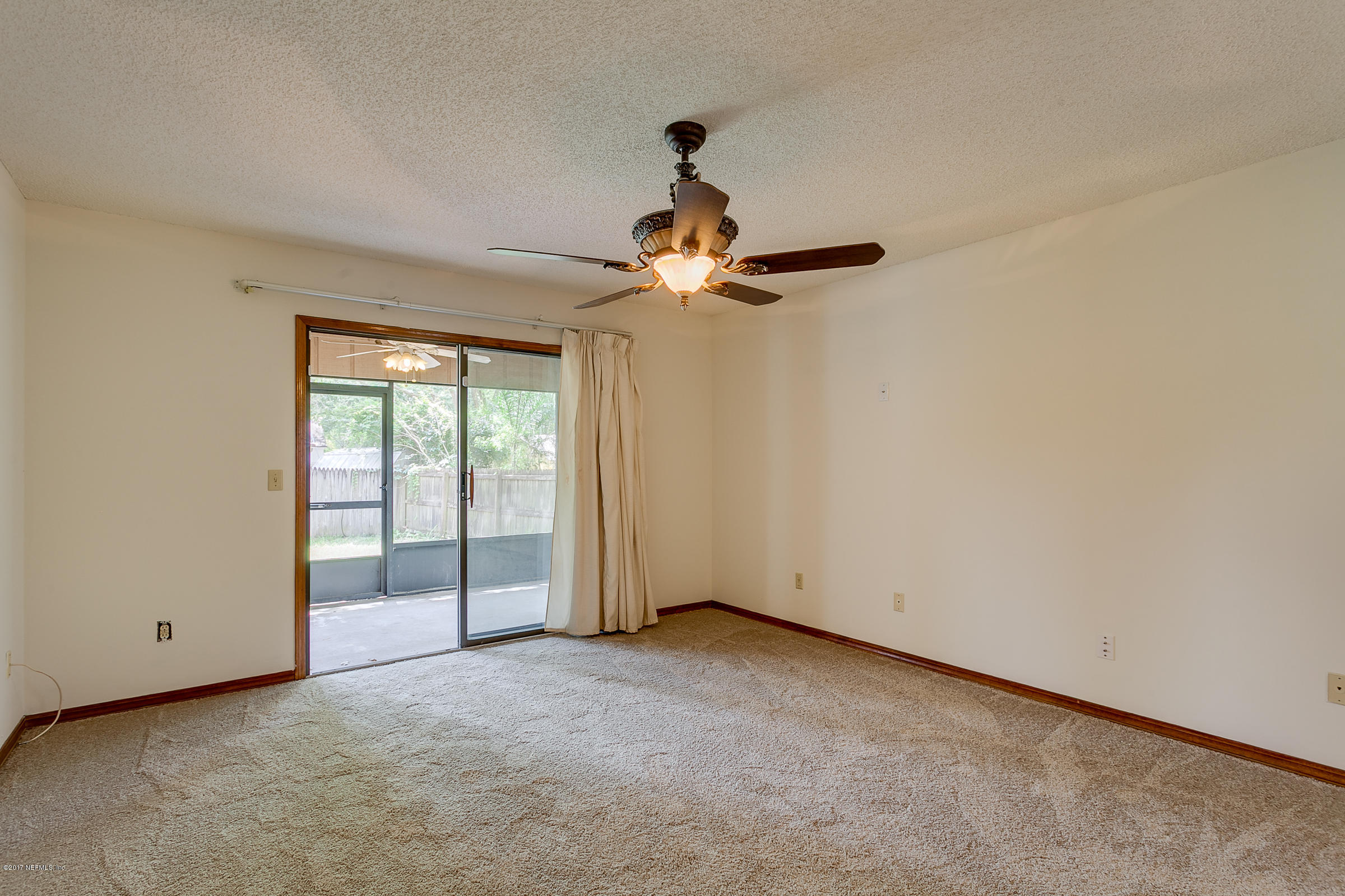 8323 Staghorn Road Jacksonville, FL 32244 - Photo 15 of 33 Owners_Bedroom_View_1