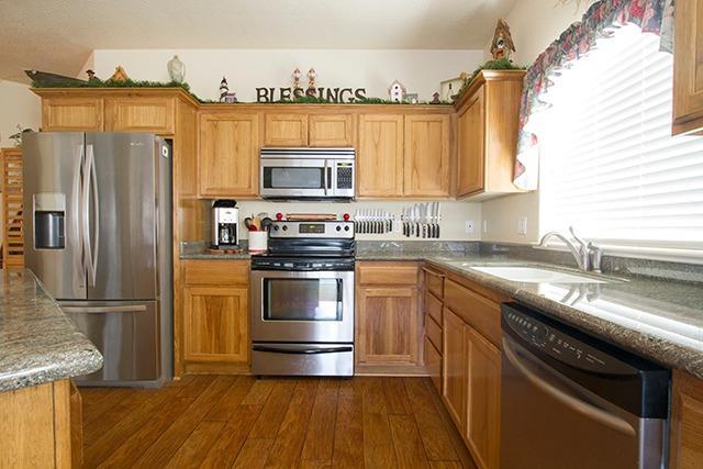 822 Southwest Bryn Court Grants Pass, OR 97527 - Photo 8 of 30 Additional Photo