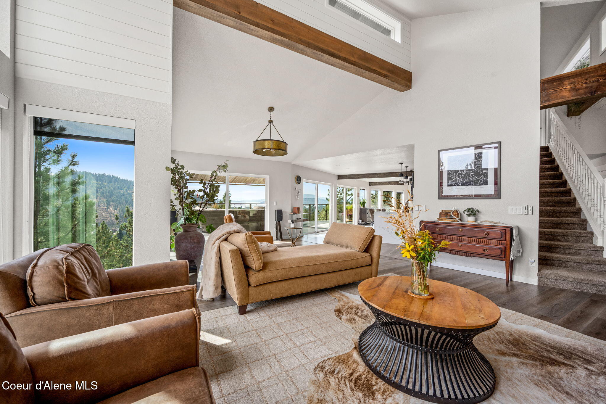 2920 East Fernan Hill Road Coeur D'Alene, ID 83814 - Photo 10 of 64 Living Room
