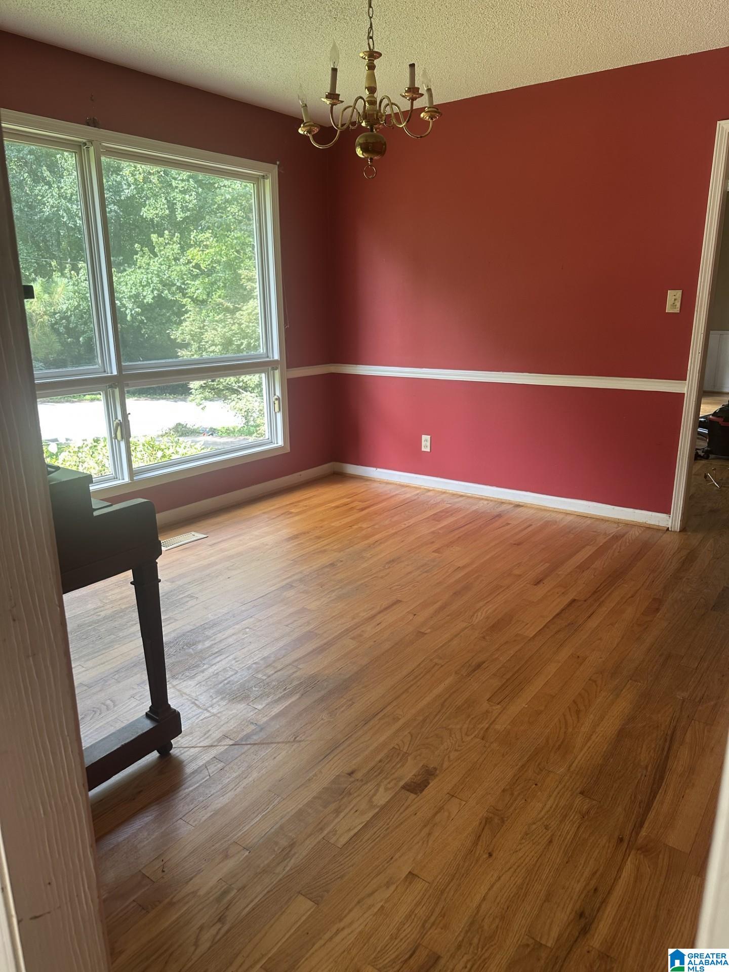 2278 Tyler Road Birmingham, AL 35226 - Photo 6 of 34