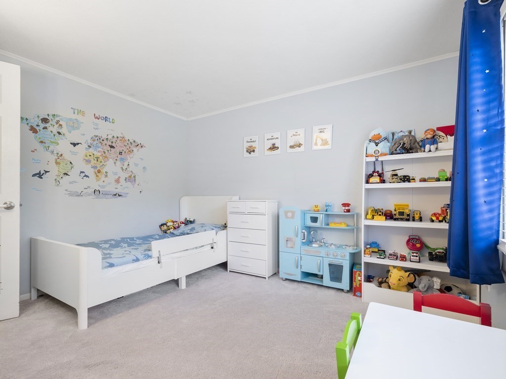 11 Randell Road Saugus, MA 01906 - Photo 16 of 34 Gallery Image 16