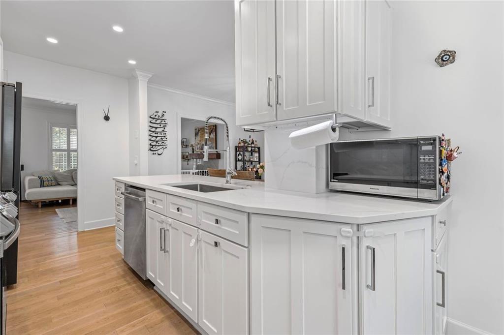 346 Redland Road Northwest Atlanta, GA 30309 - Photo 11 of 37