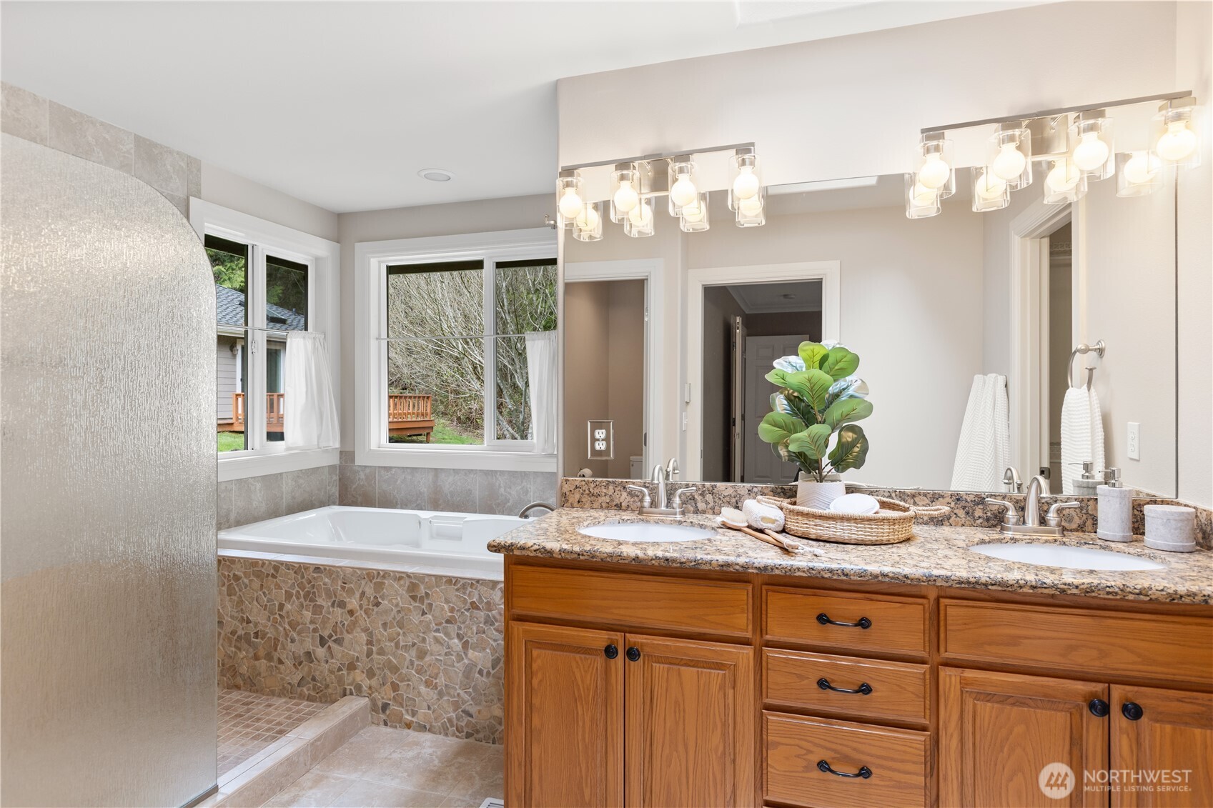 13803 3rd Drive Southeast Everett, WA 98208 - Photo 17 of 40