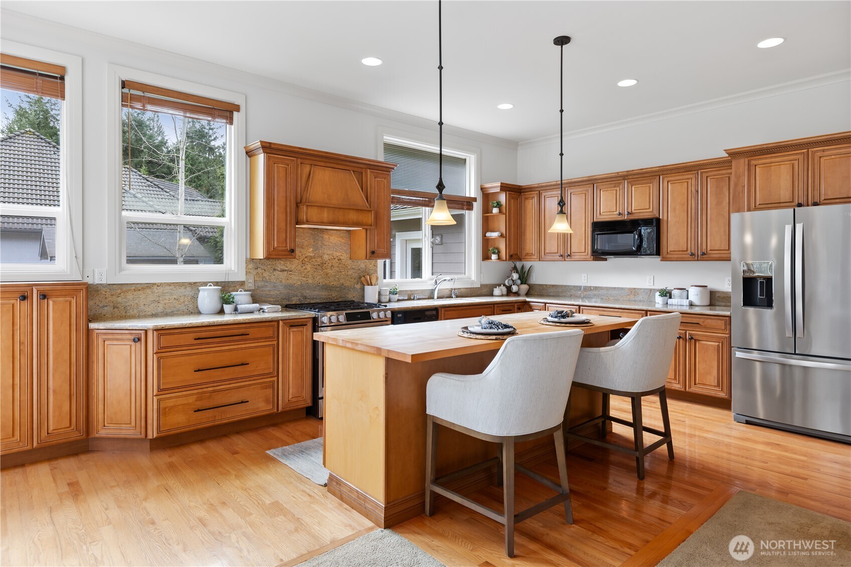 13803 3rd Drive Southeast Everett, WA 98208 - Photo 8 of 40