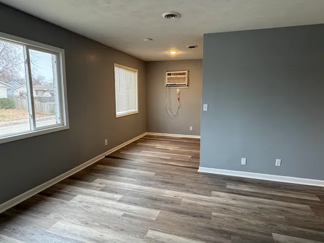 $900 | 3240 Heatherton Drive, Unit 3, Davenport, IA 52804