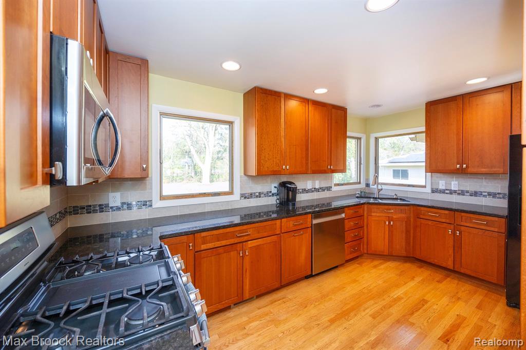 32773 Haverford Road Franklin, MI 48025 - Photo 4 of 29