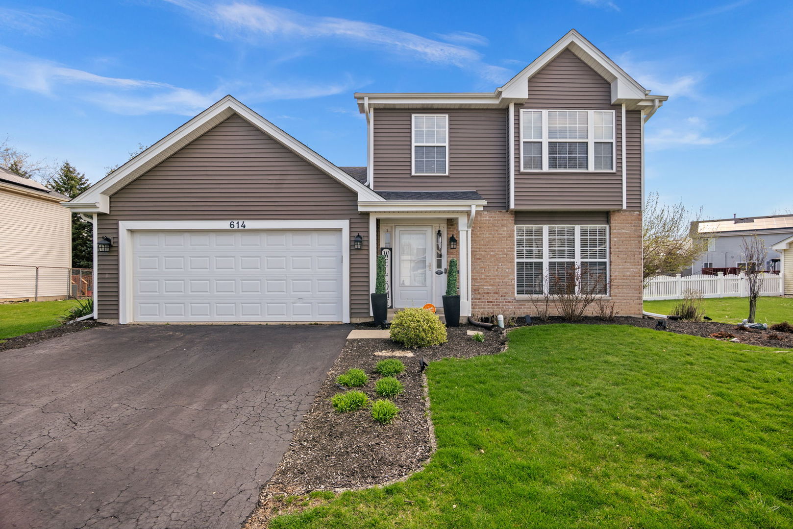 614 Buckboard Road Bolingbrook, IL 60490 - Photo 1 of 31