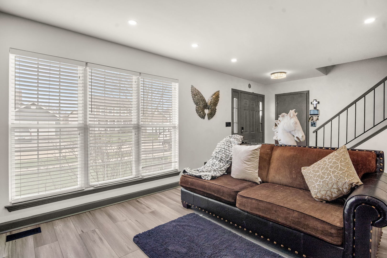 614 Buckboard Road Bolingbrook, IL 60490 - Photo 4 of 31