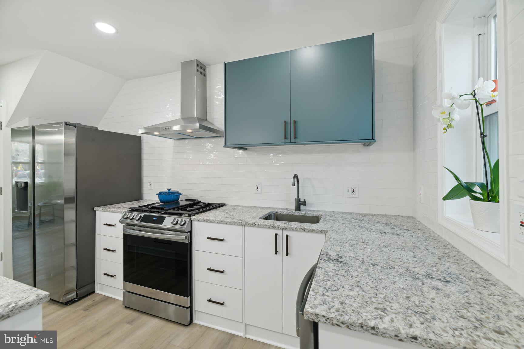 1187 46th Place Southeast Washington, DC 20019 - Photo 10 of 30 Stainless Steel Appliances