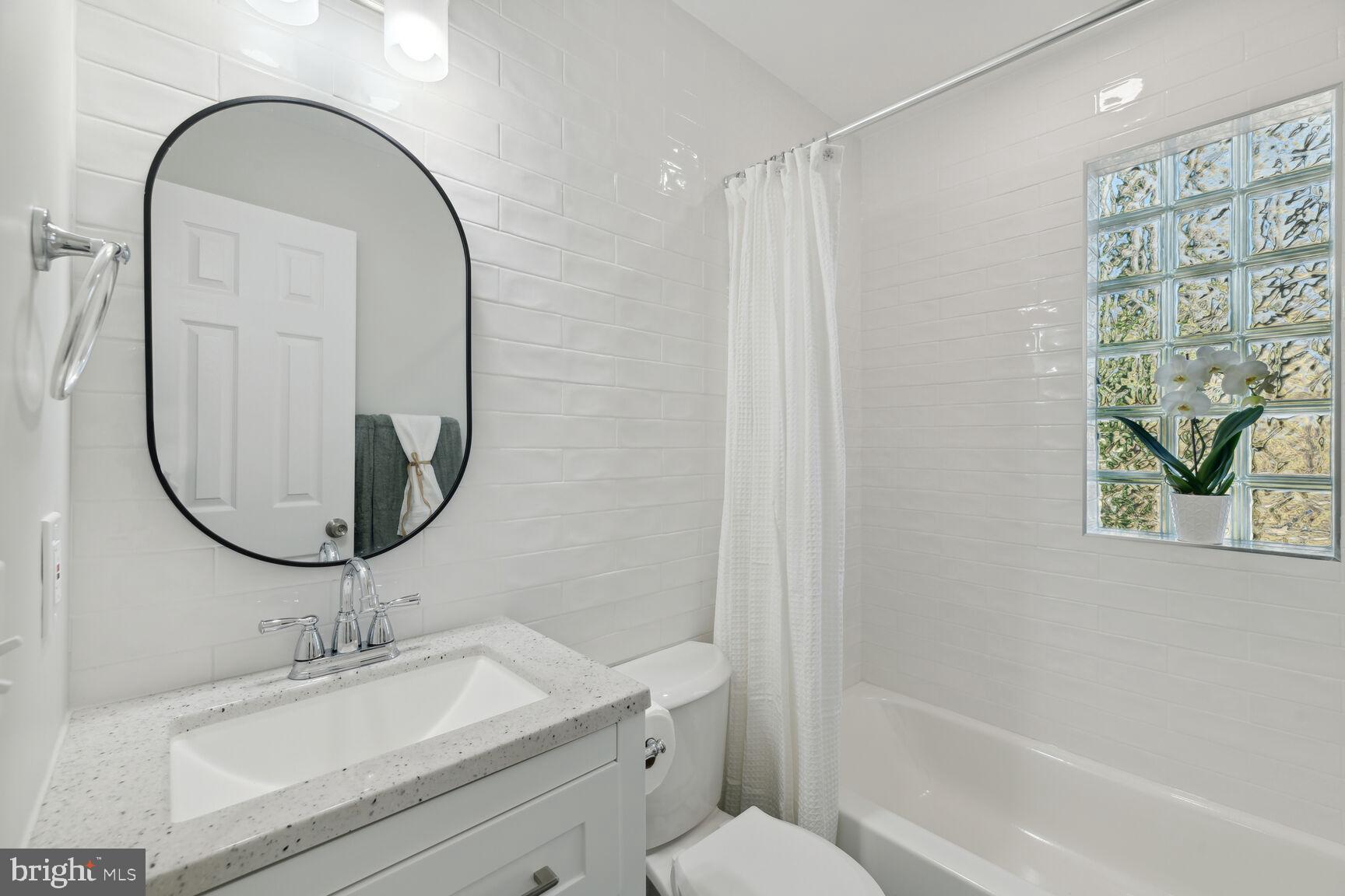 1187 46th Place Southeast Washington, DC 20019 - Photo 20 of 30 Upper Level Hall Bath