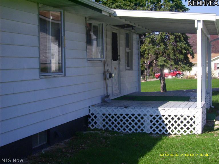 2473 Fairview Road Uniontown, OH 44685 - Photo 8 of 23