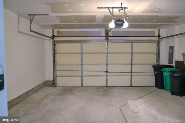 a view of a garage