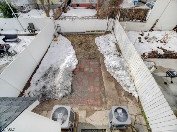 $2,950 | 20 West 49th Street, Unit 2, Bayonne, NJ 07002
